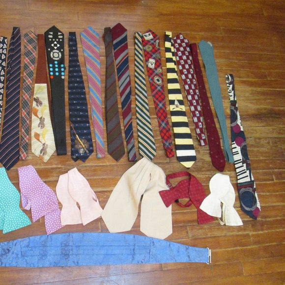 24 Mens Bow Ties Fishing Givenchy Dior Hilfiger - Picture 2 of 8